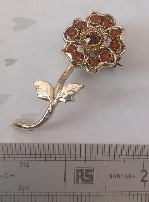  — Vintage Amber Rhinestone Gold Flower Brooch