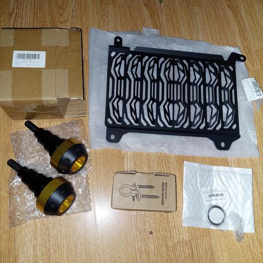  — joblot Brand New X 4 items