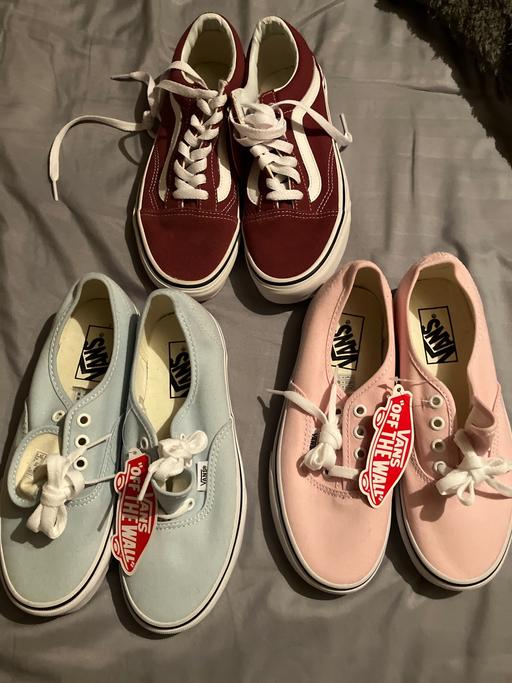 — Kids shoes