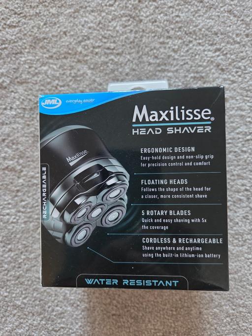  — Maxilisse head shaver
