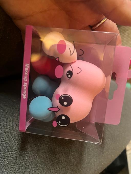  — Beauty blender set
