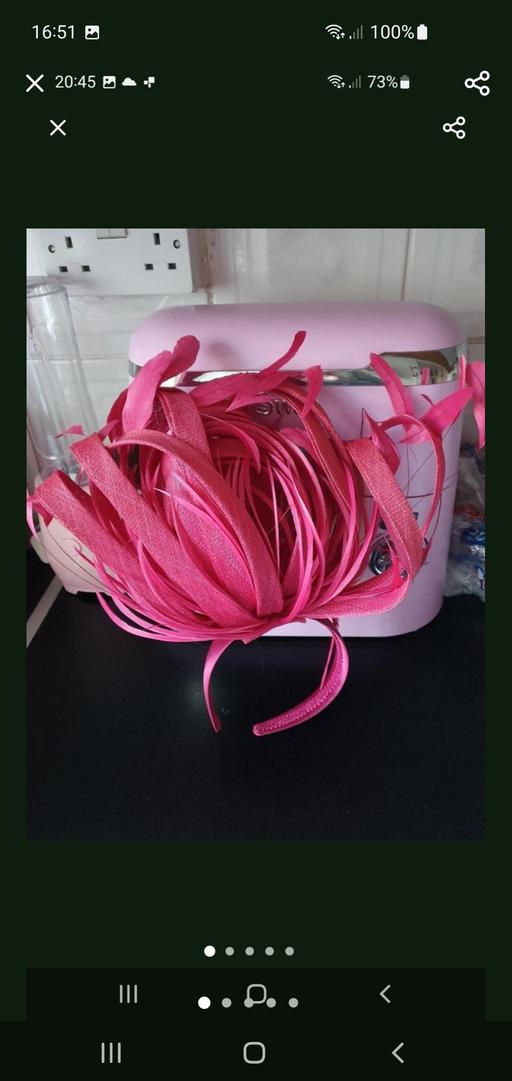  — large pink fascinator Julian Mcdonald