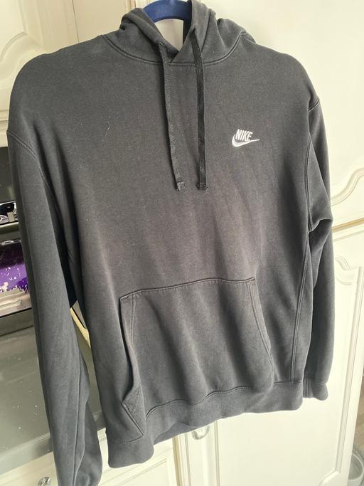  — Nike black hoodie size small