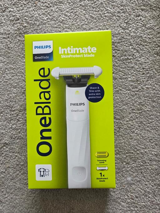  — Phillips one blade intimate female