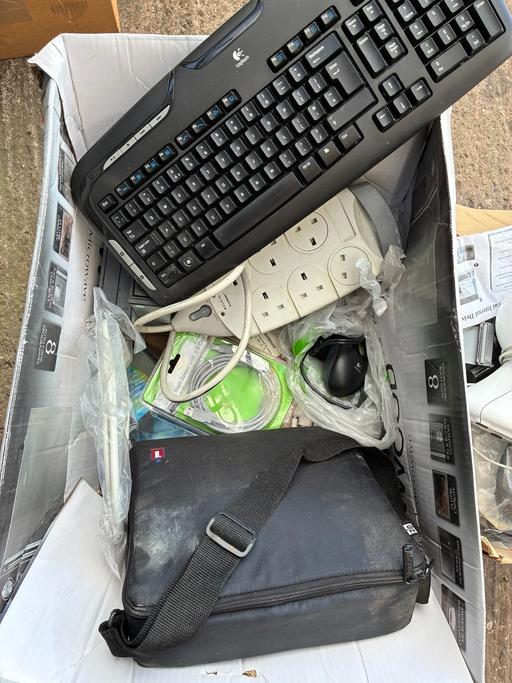  — Computer bits and accessories