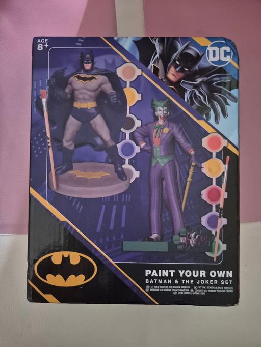  — new Paint Your Own Batman & Joker Kit