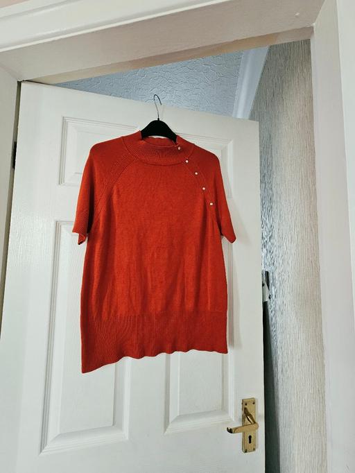  — Wallis jumper, size 16..like new