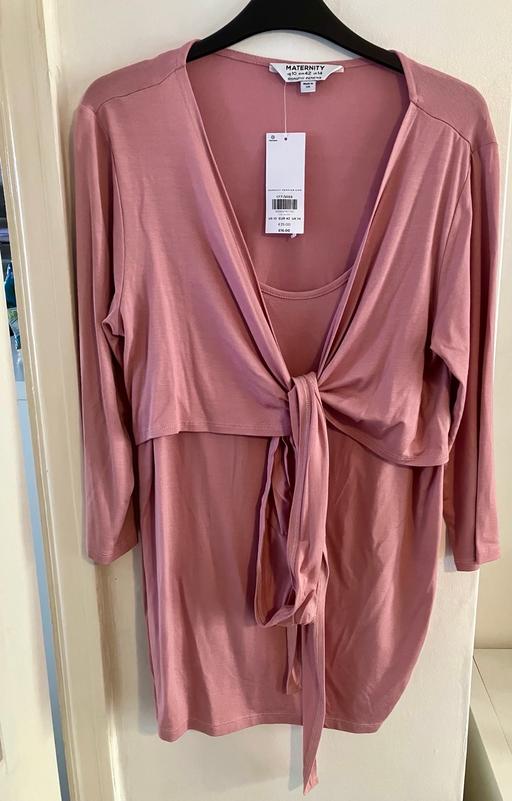  — Dorothy Perkins maternity top BNWT size 14