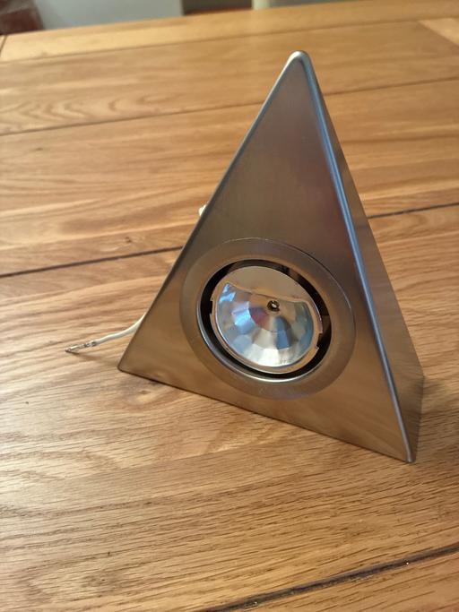  — Corner cupboard Light