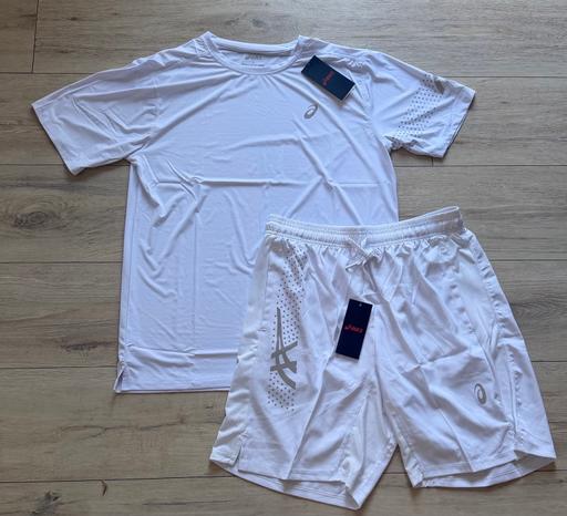  — ASICS Short and T-Shirt Set