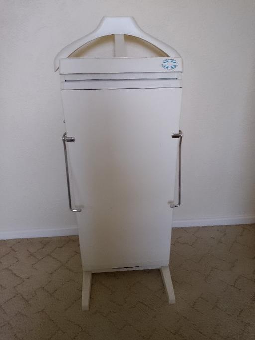  — CORBY 3000 Trouser Press