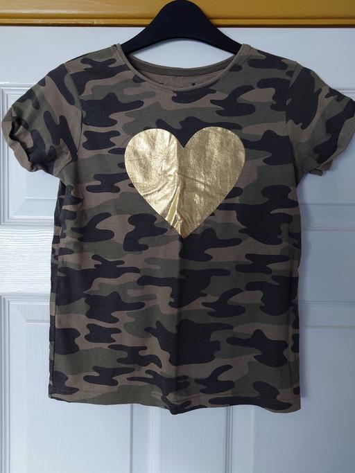  — Girls green camo top size 10-11 years