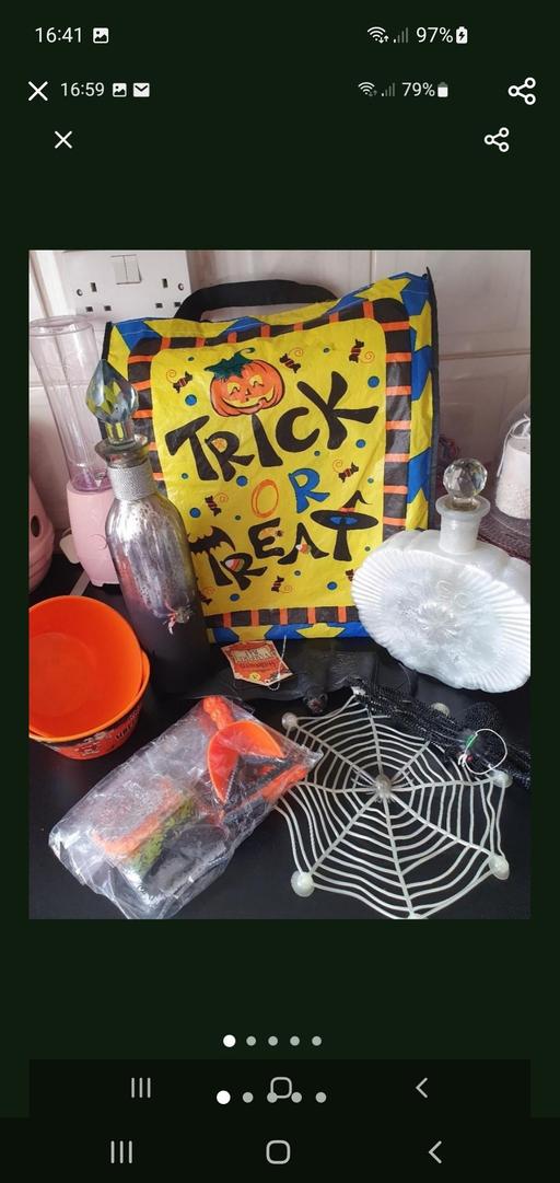  — Halloween accessories bundle x 20 pieces