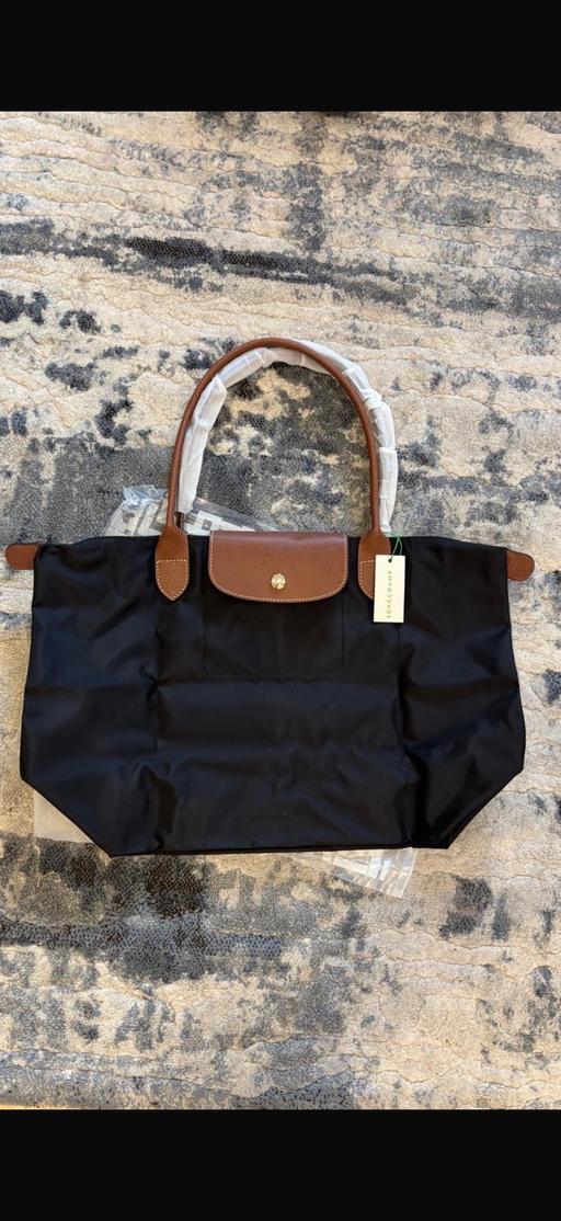  — Longchamp le pilage- black