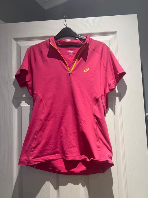  — ASICS sweatshirt
