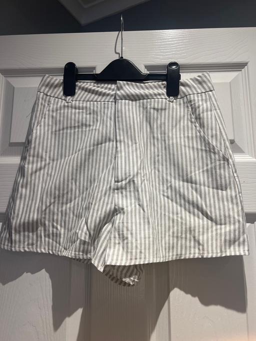  — Prettylittlething girls shorts