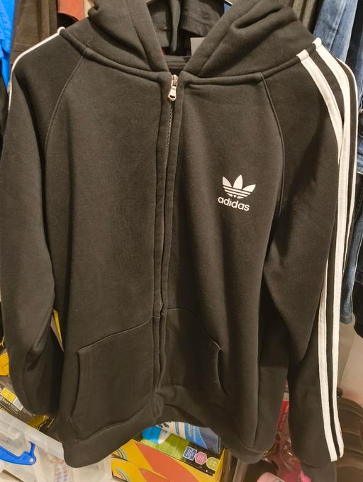  — Adidas hoodie size M