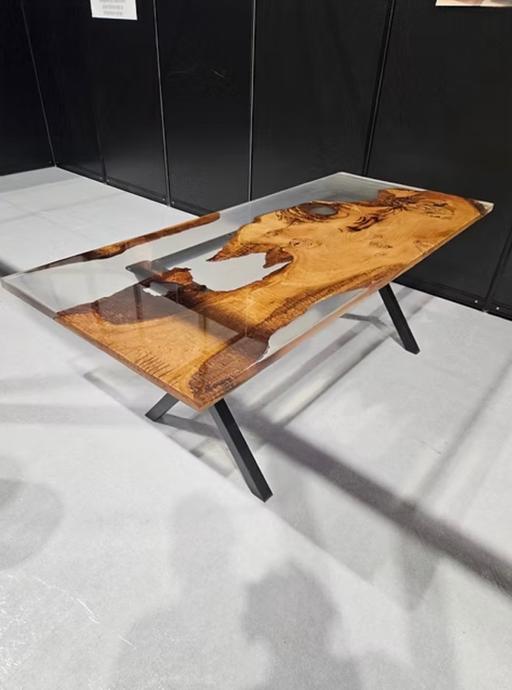  — Chestnut Dining Table