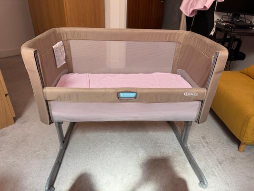  — Graco Bedside Crib – Like New