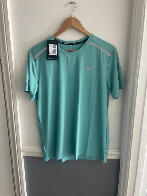  — Nike Fri-fit shorts & t-shirt set