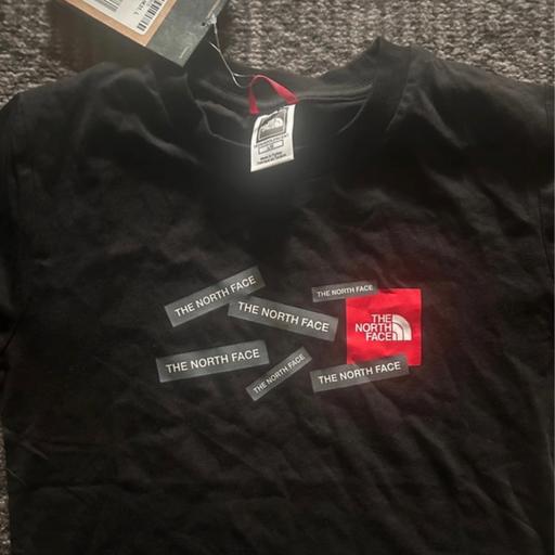  — The North Face Top- Kids