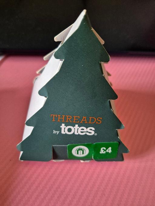  — new Mens Totes Xmas Socks 1 Pair