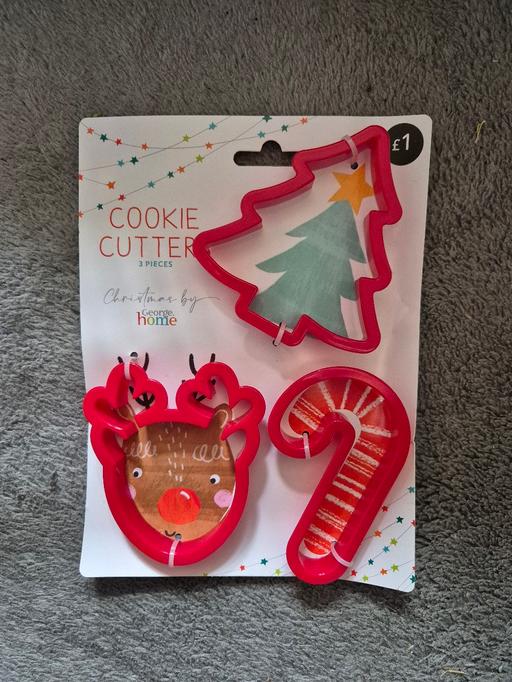  — new Xmas Cookie Cutters