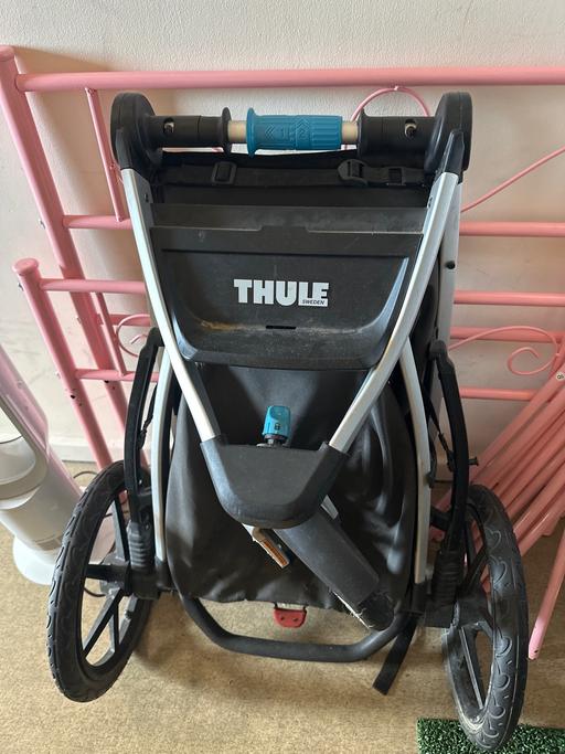  — Thule jogger buggy