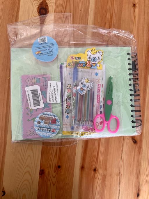  — Craft kit for kids