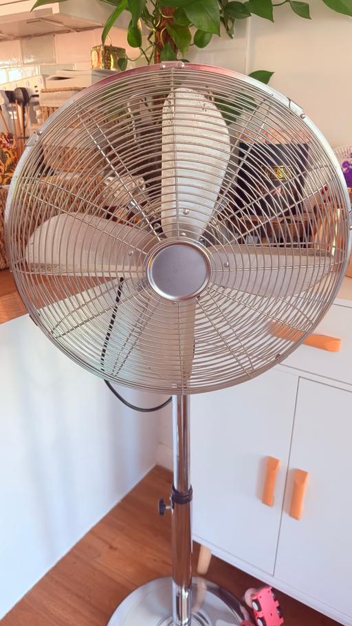  — Pedal Fan