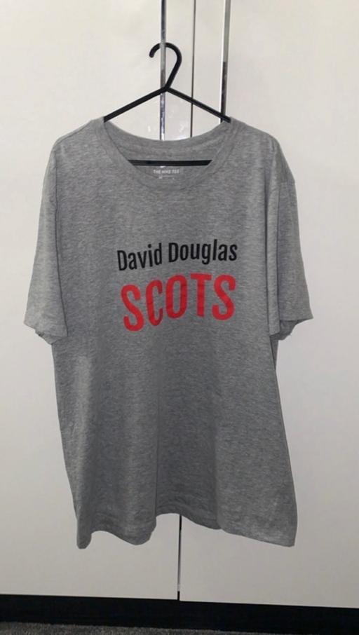  — Nike Grey men’s t shirt