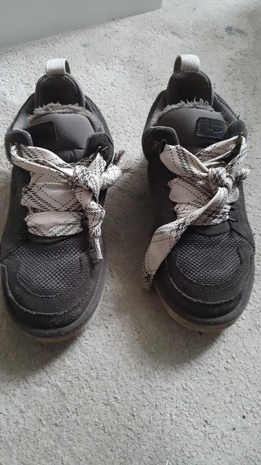  — UGG women’s grey , low top lace up trainers