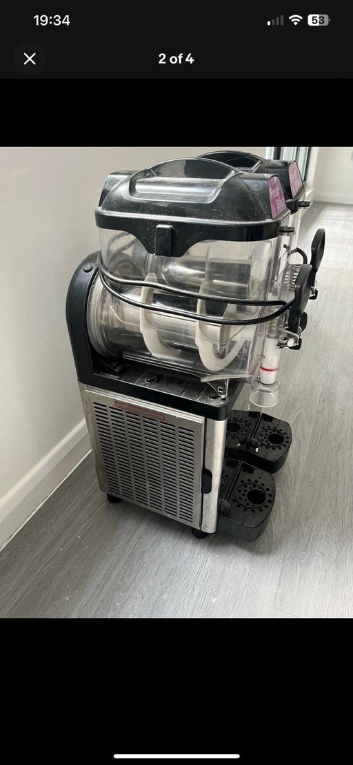 — Slush machine