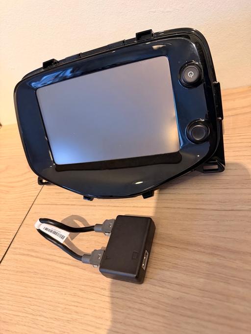  — OEM Toyota Aygo Touchscreen. Fits C2 and 108