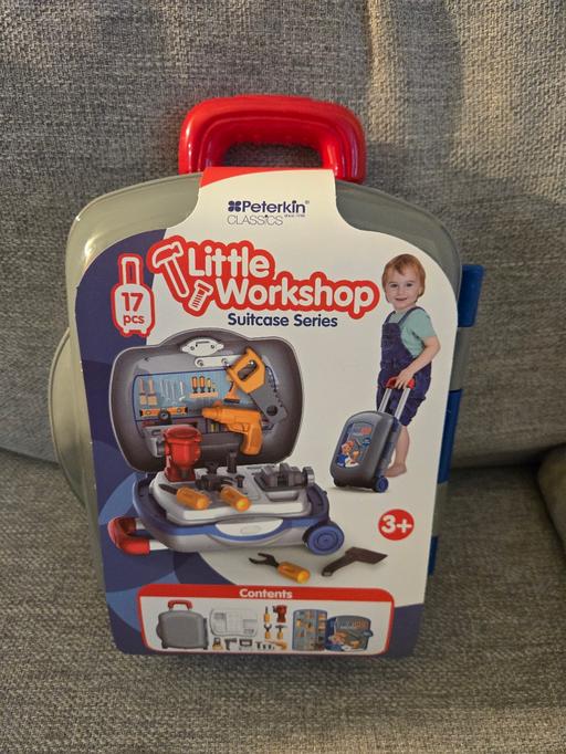  — Peterkin little workshop wheelie case