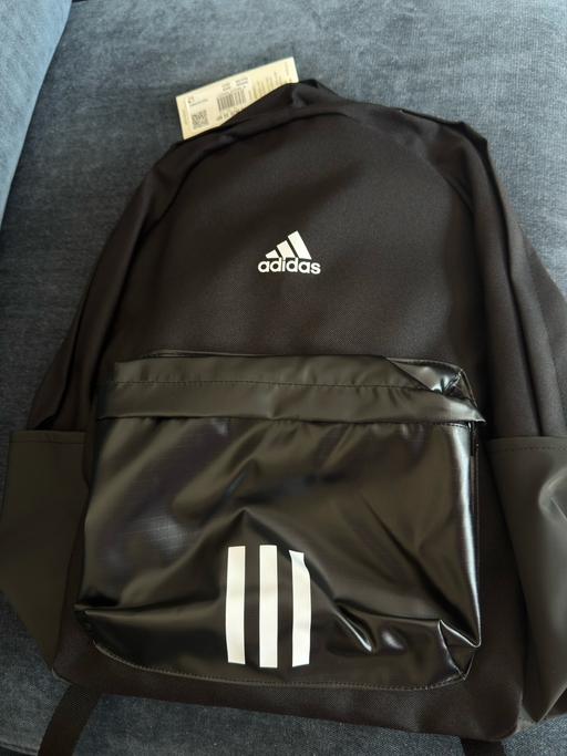  — Adidas Bag