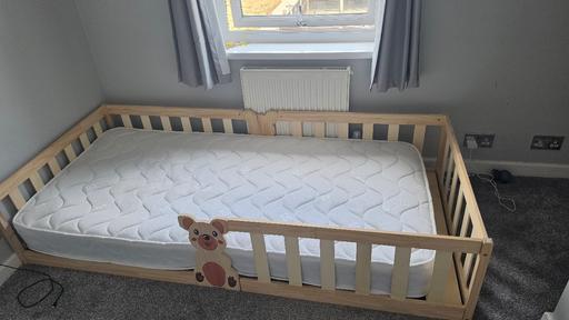  — Toddler floor bed