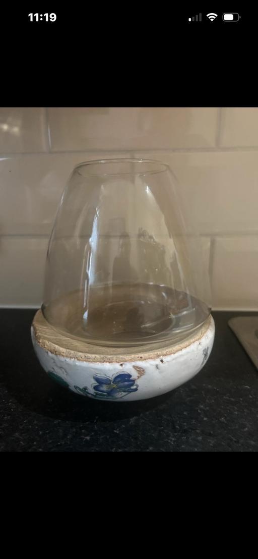  — Candle holder, vase