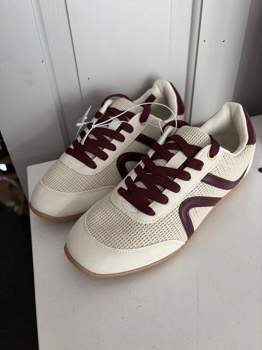  — George trainers