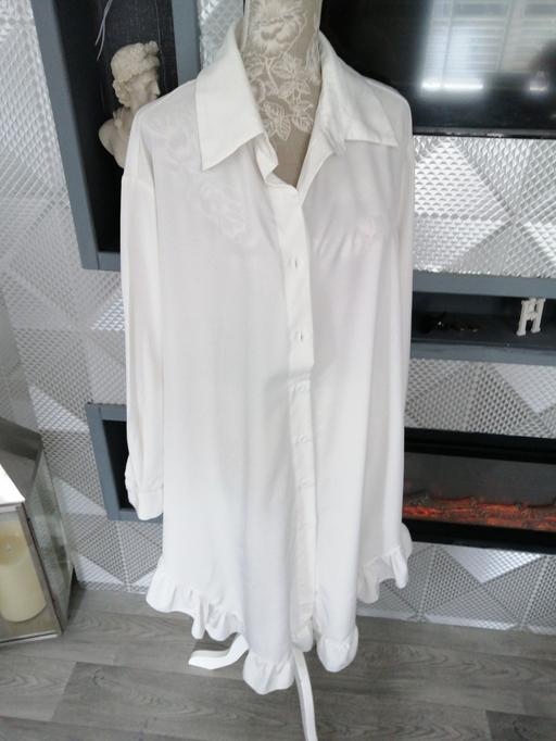  — ladies size *XL*