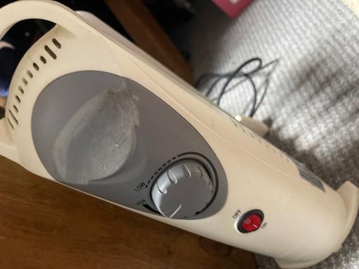  — Oil heater