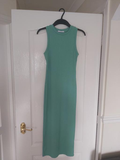  — size 8 dress