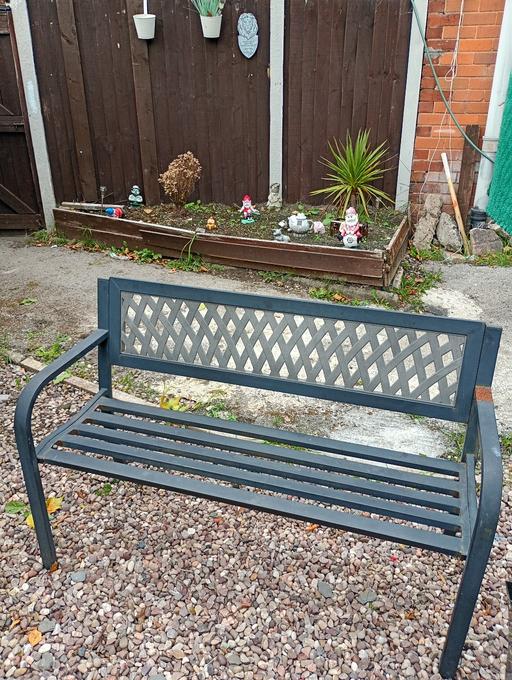  — garden bench