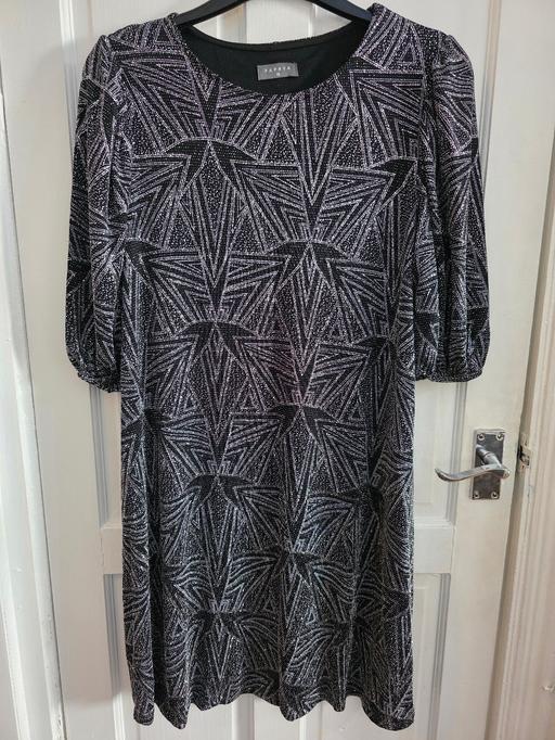  — Papaya Sparkley Dress Size 18