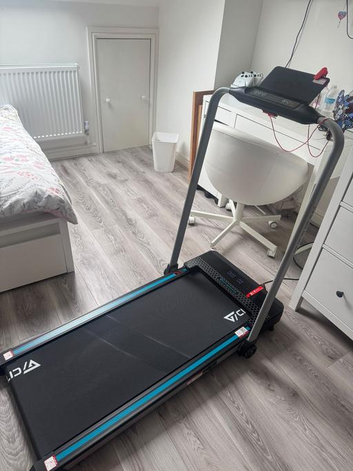  — electric treadmill