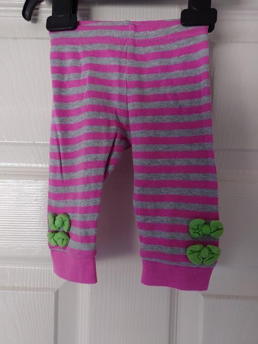  — Baby girls stripey leggings size 0-3 months
