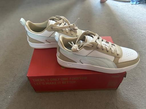  — Puma Dribble white dewdrop putty size 4.5