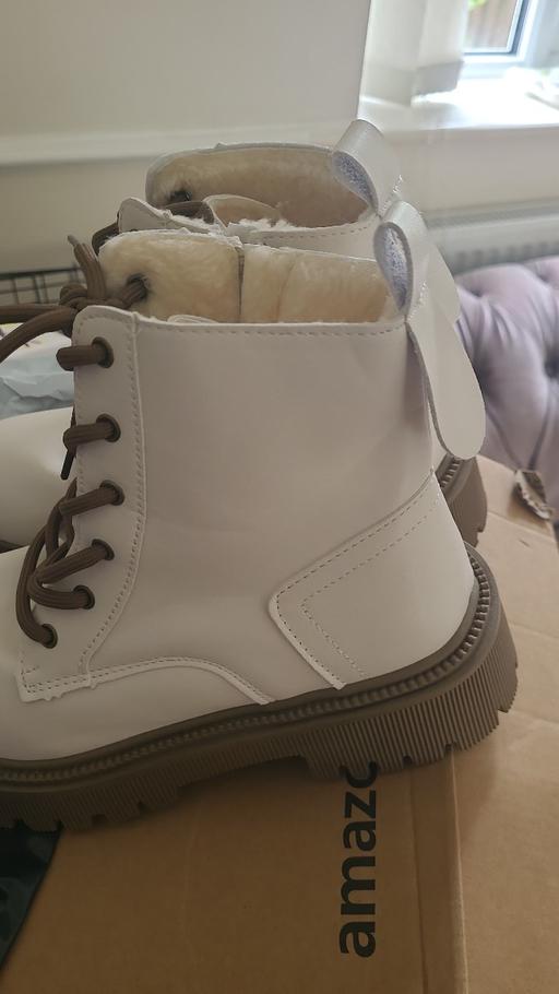  — girls size 5 eu 38 new  boots