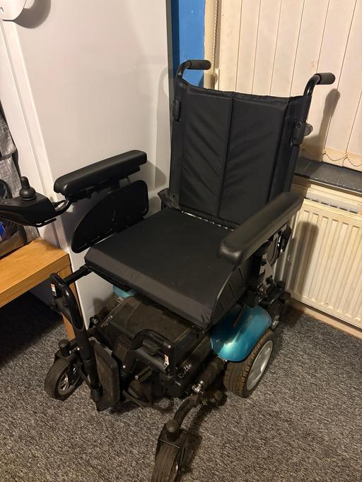  — Rialto electric wheel chair