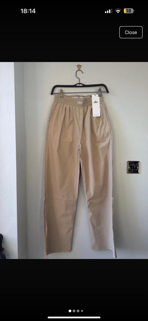  — Beige track pants